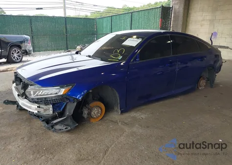 2018 Honda Accord Sport 2.0T z USA, uszkodzony, nr VIN 1HGCV2F39JA008395